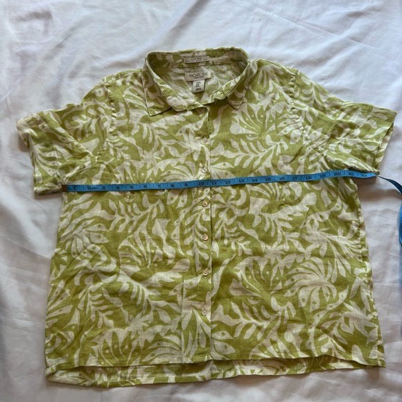 Rachel Zoe Linen Button Up Women’s Summer Blouse Short Sleeve Size M - Picture 2 of 6